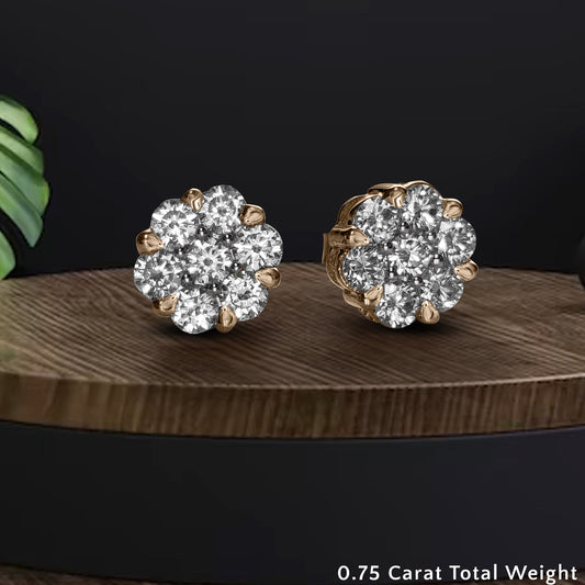 Aretes de diamantes en forma de flor de 7 piedras de 0.75 quilates