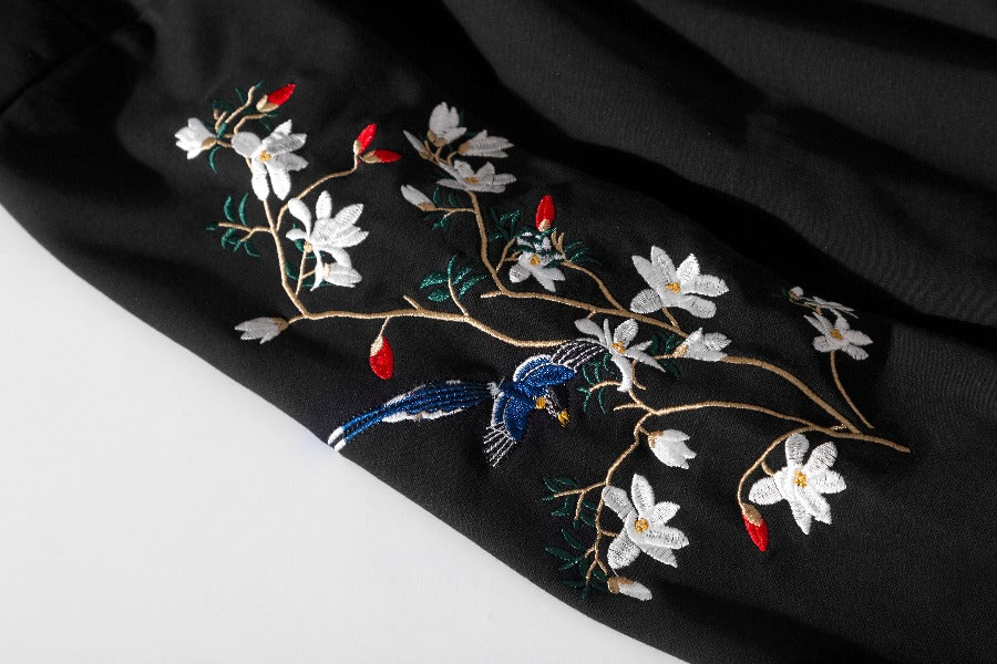 KH9083 Sudadera con Capucha y Bordado de Flores