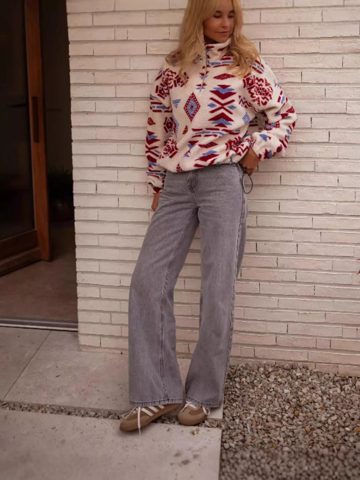 Geometric Pattern Fleece Sweatshirt