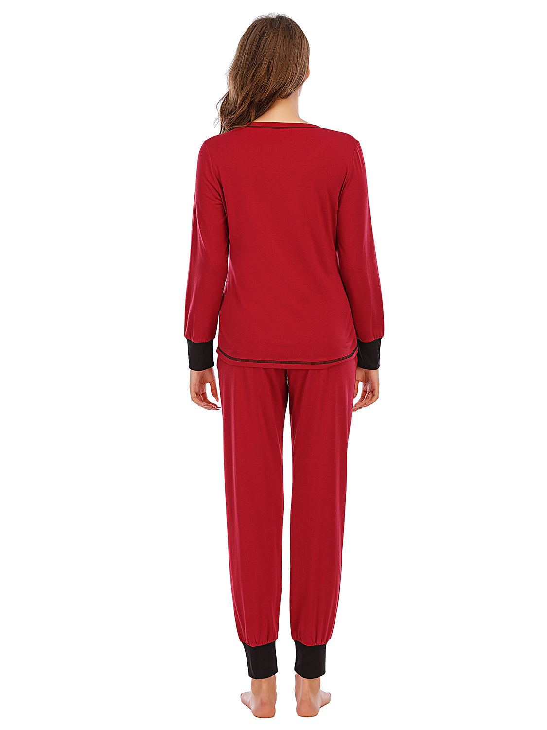 Conjunto de pantalones y top de cuello redondo para estar en casa