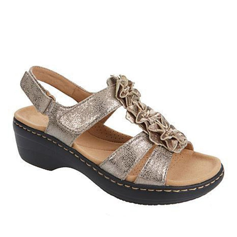 Hollow Wedge Casual Sandals