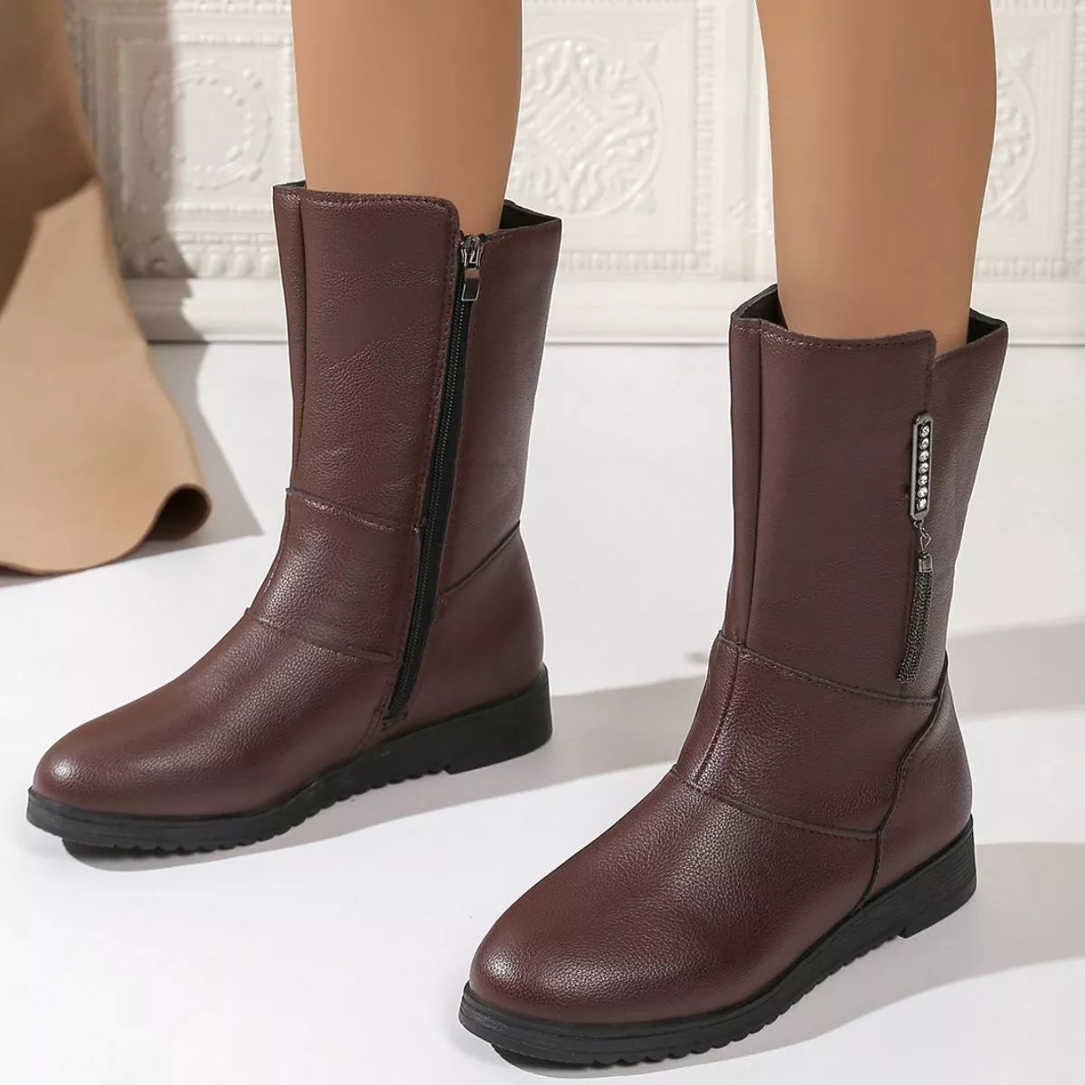 Round Toe Side Zip Boots