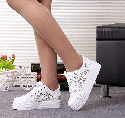 Increased casual canvas shoes
