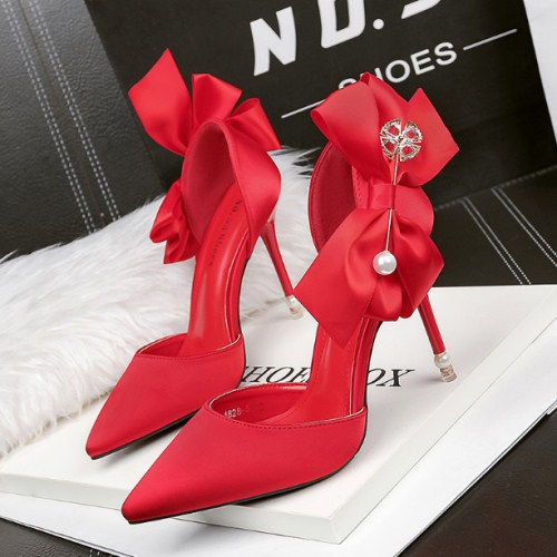 Tacones de aguja Ver tabla de tallas en "más detalles"
