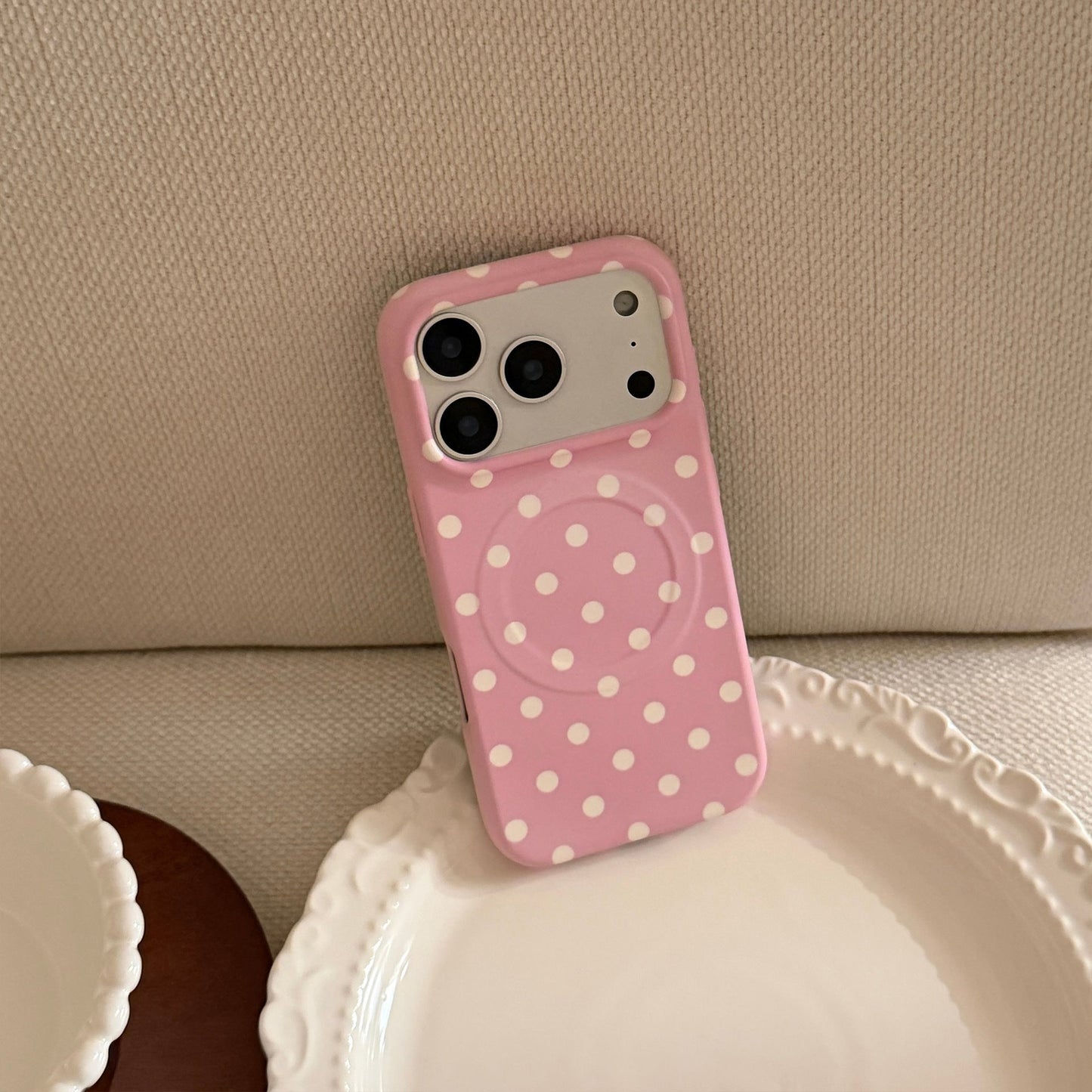 Versatile Cream Polka Dot Magnetic Phone Case
