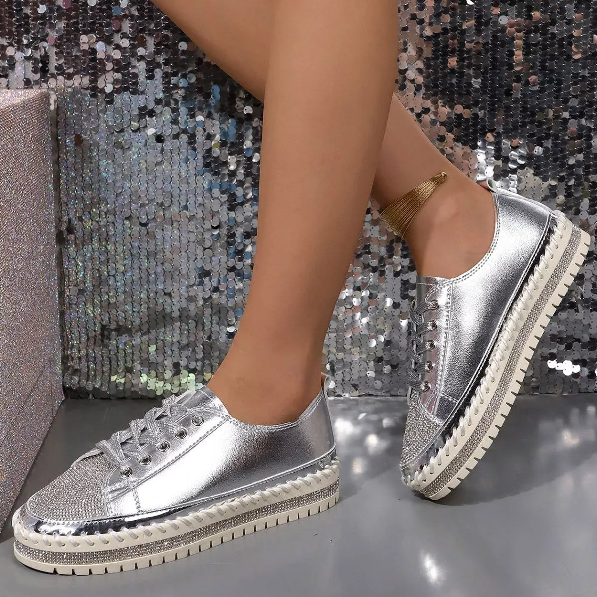 Rhinestone Round Toe Sneakers