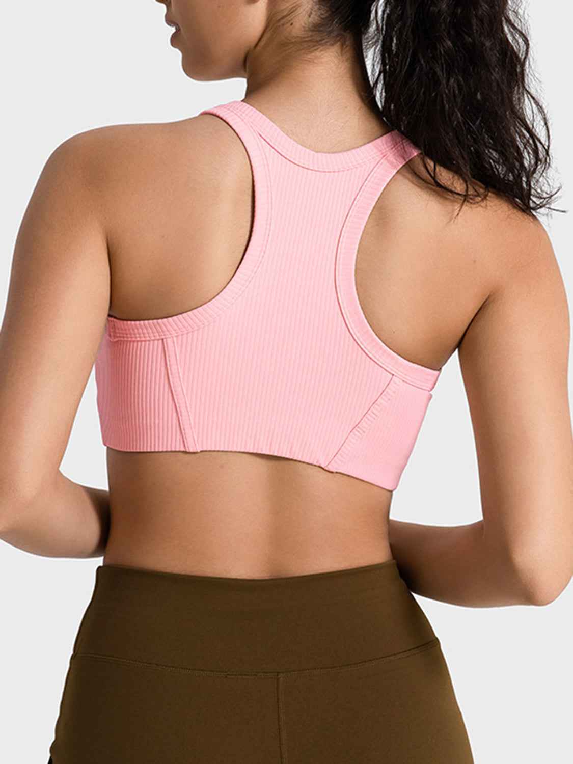Top deportivo corto con tirantes anchos Millennia