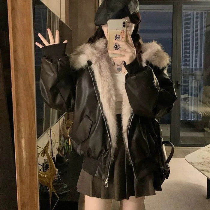 Thickened Warm Leather Short Jacket With A Mountain Eagle Fur Collar