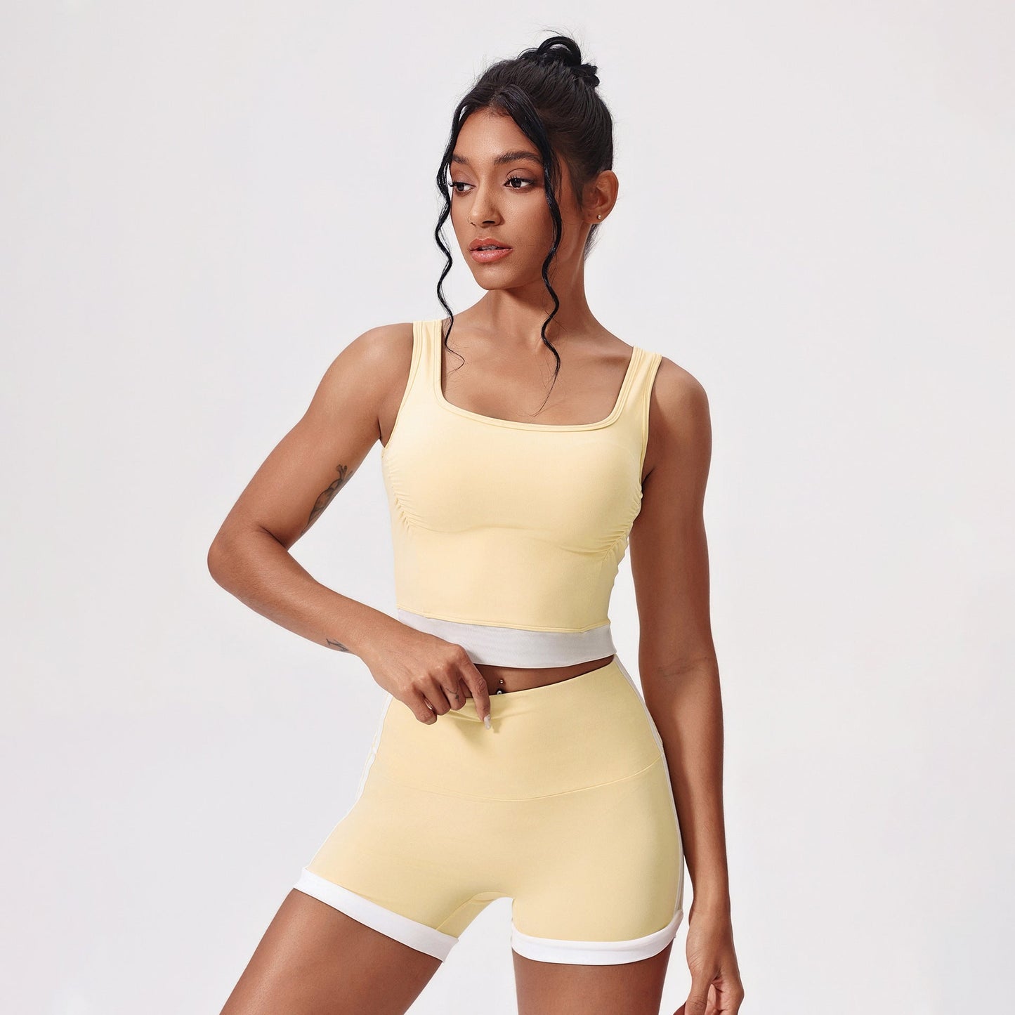 Nude Feel Yoga Suit Tight Vest Yoga Shorts Suit