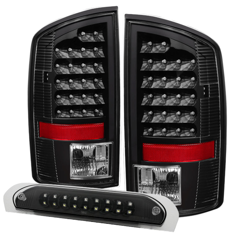 xTune Dodge Ram 02-06 1500 Luces traseras LED con tercera luz de freno LED - Negro ALT-JH-DR02-LED-SET-BK