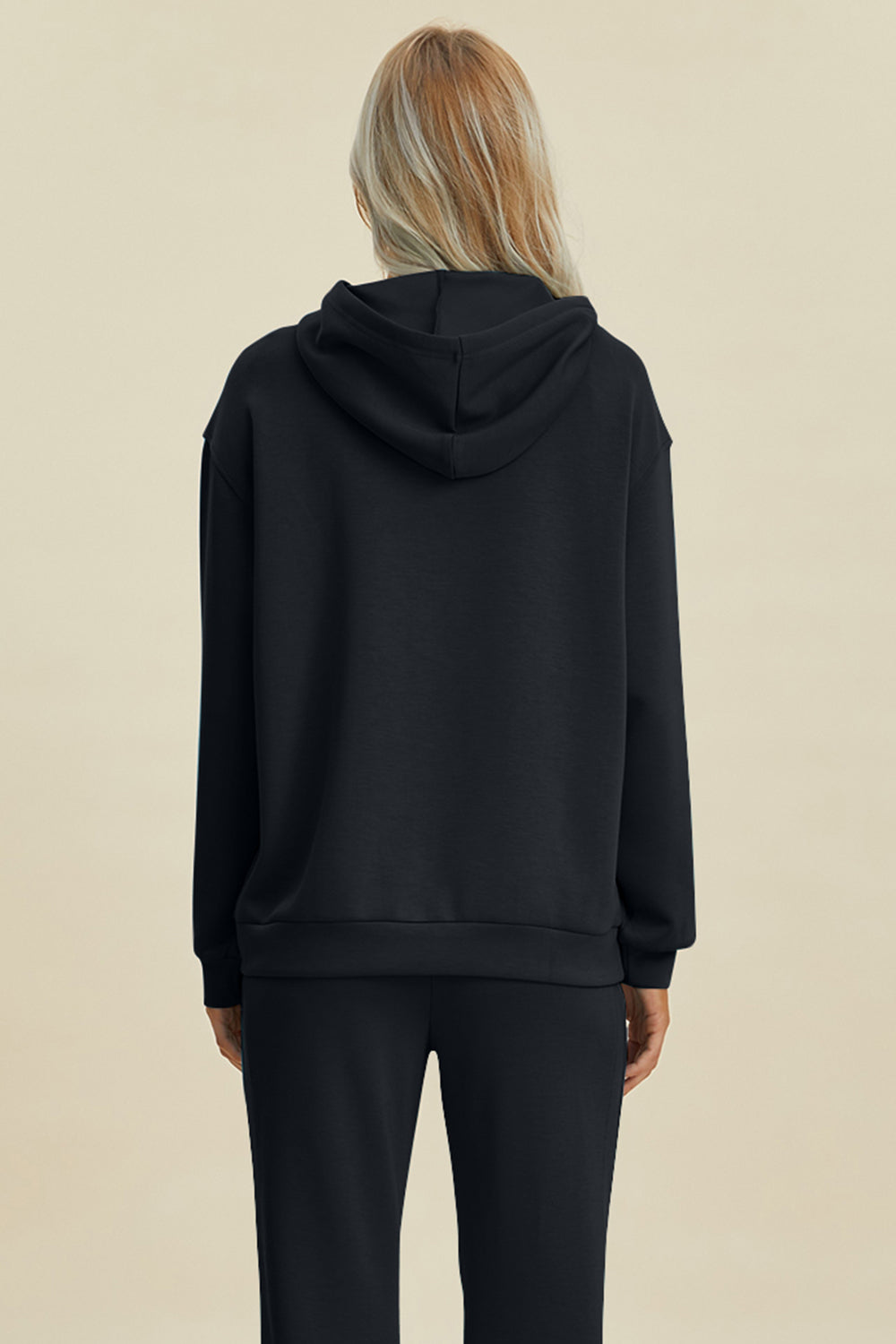 Sudadera con capucha de manga larga Basic Bae de tamaño completo con cordón de ajuste y bolsillo canguro de Scuba Air