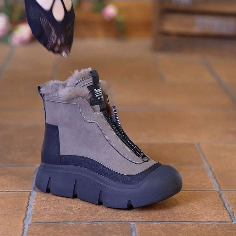 Women's Lightweight Soft Bottom Short Boots
