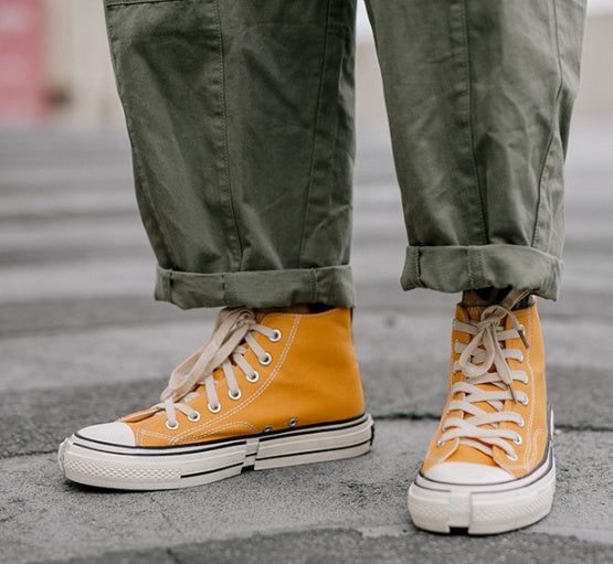 High-tops canvas shoes