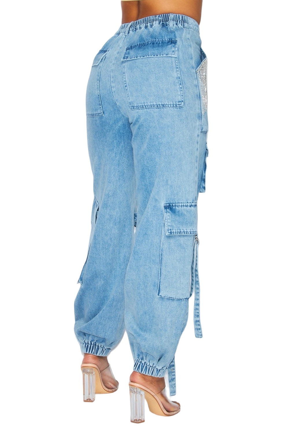 Pantalones cargo de mezclilla con jogger de pedrería **NO ELÁSTICO**