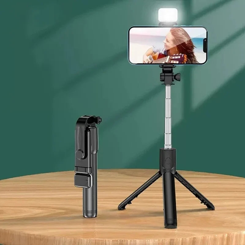 Roreta Monopod Remote Shutter Fill Light for iPhone Samsung Xiaomi Phone Holder Mini Tripod Wireless Bluetooth Selfie Stick