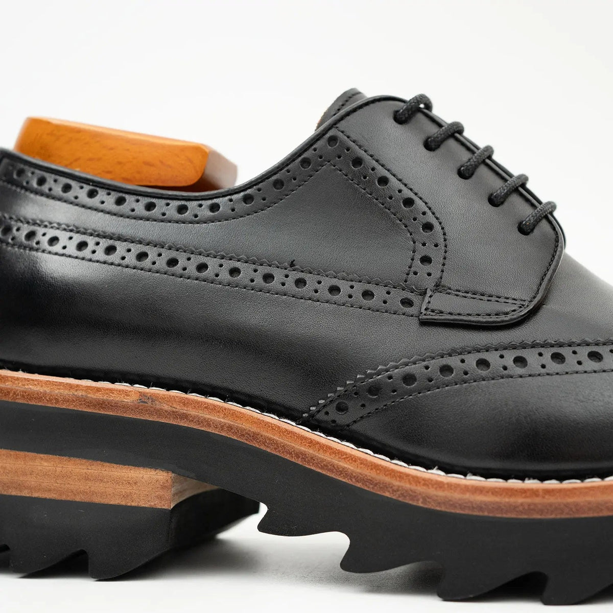 Black Wingtip Cow Leather Derby Shoes