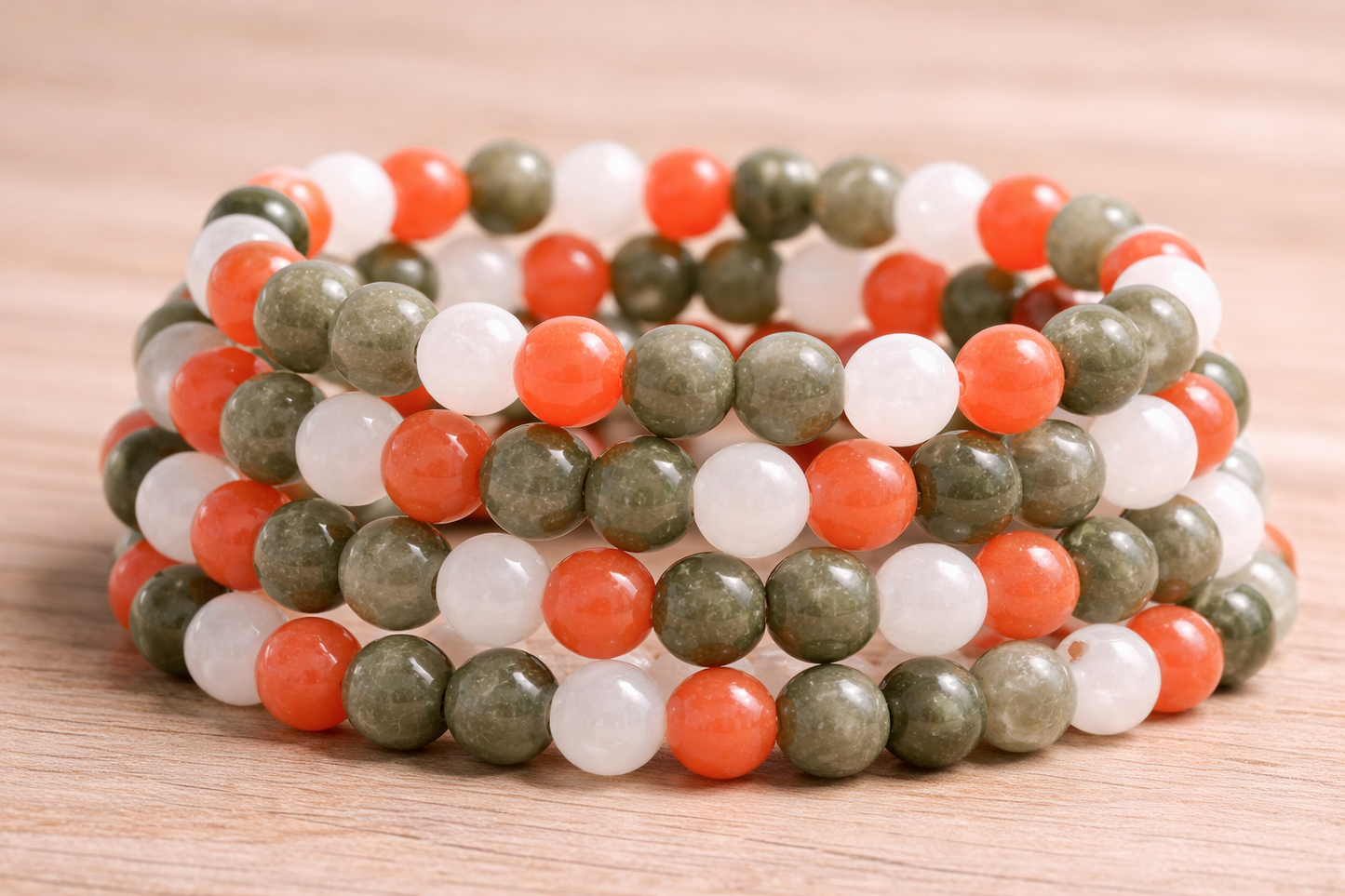 Pulsera de Cuentas Harmony Juvenil – Piedras Verdes, Blancas y Naranjas (Niños y Adolescentes, Muñecas Pequeñas)