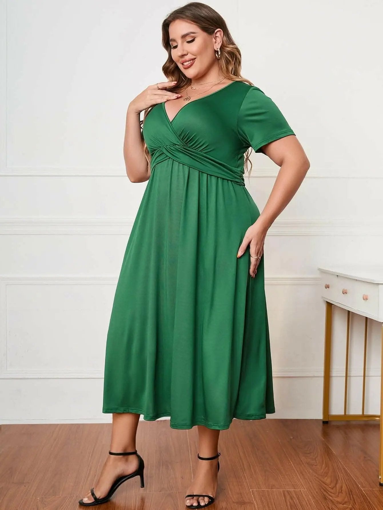 Dresses Trendsi Plus Size Midi Dress Women's Fashionable & Chic Dress
