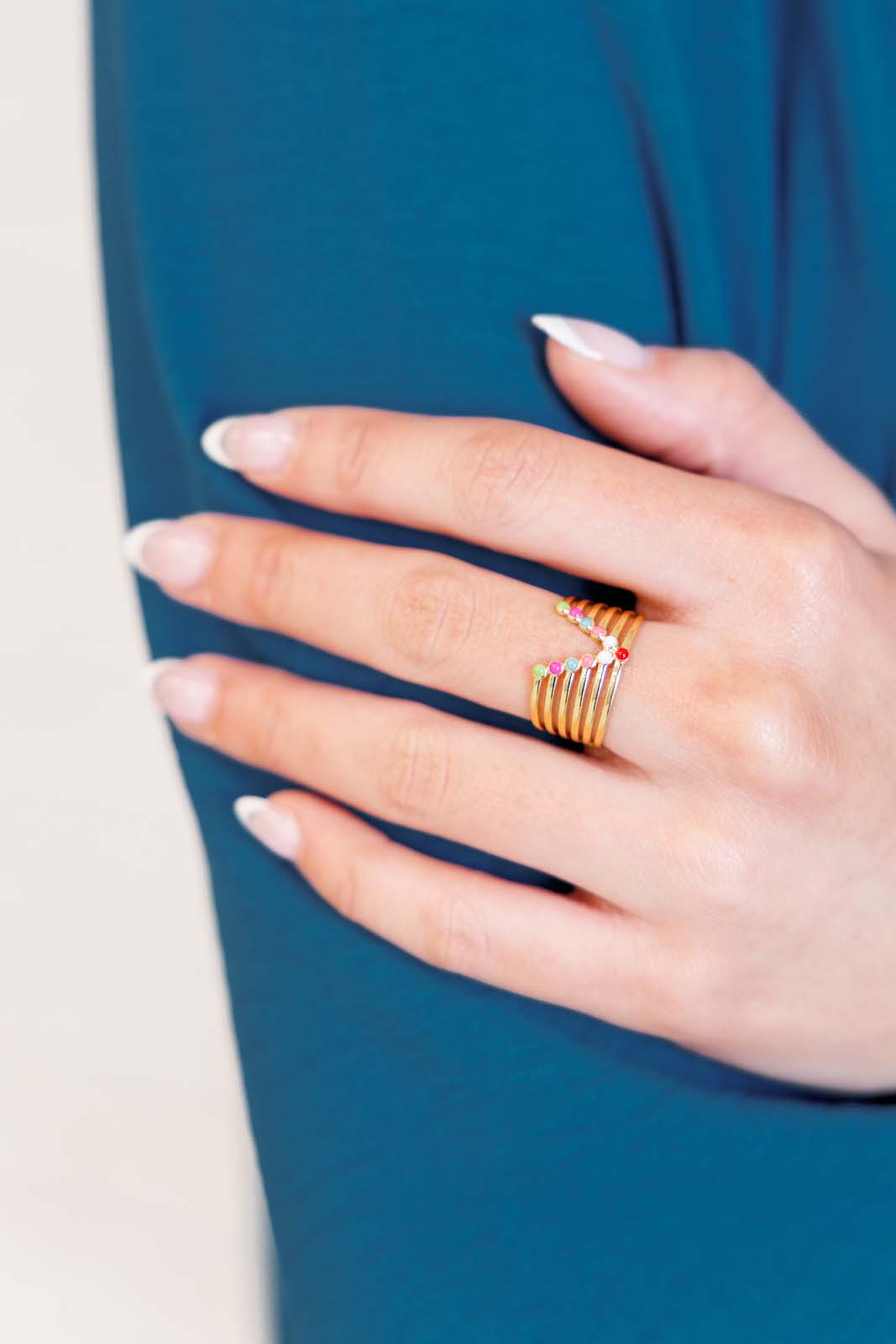 Anillo Colorea dentro de las líneas