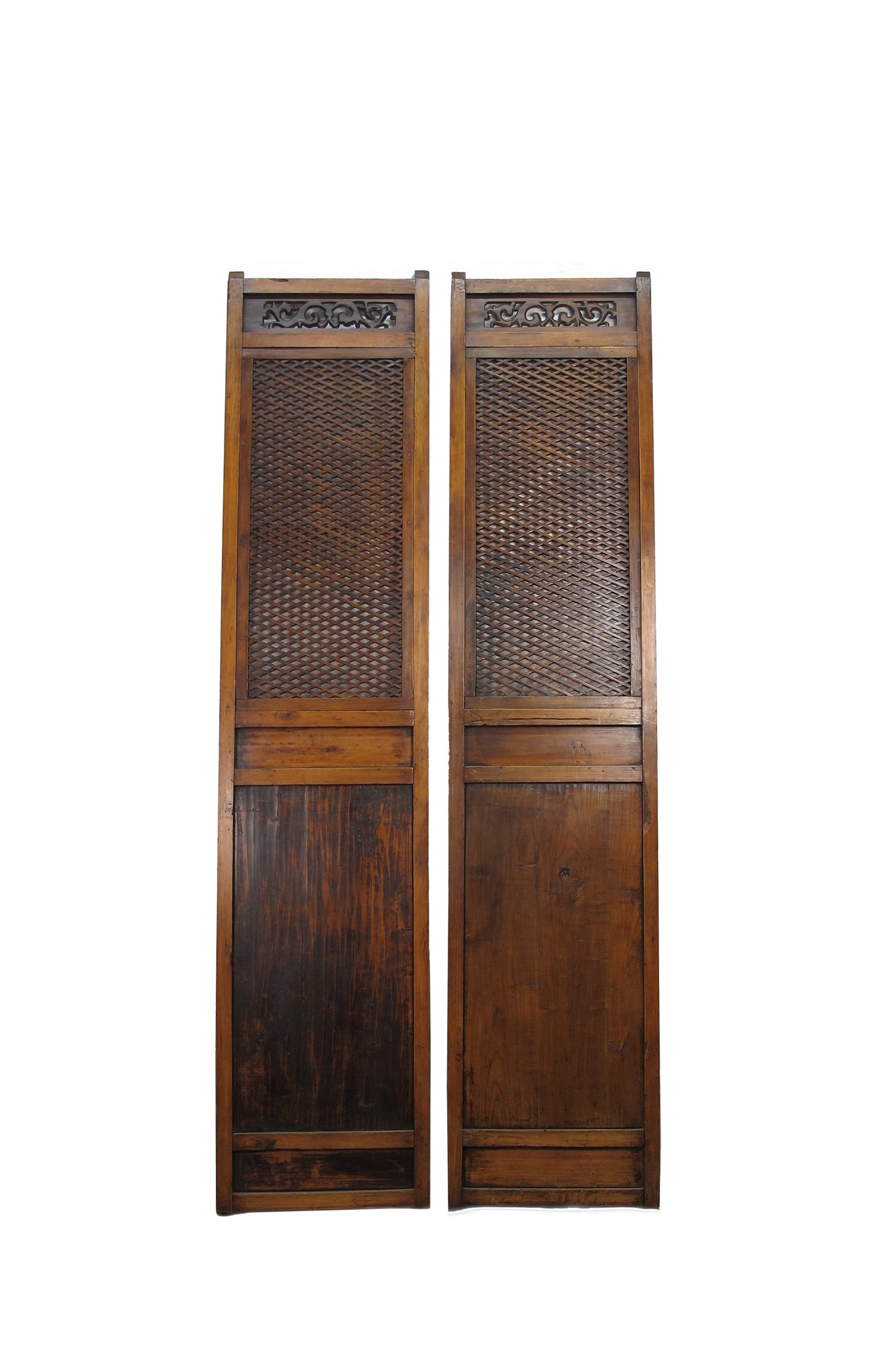 Par de hermosos paneles de puertas con celosías