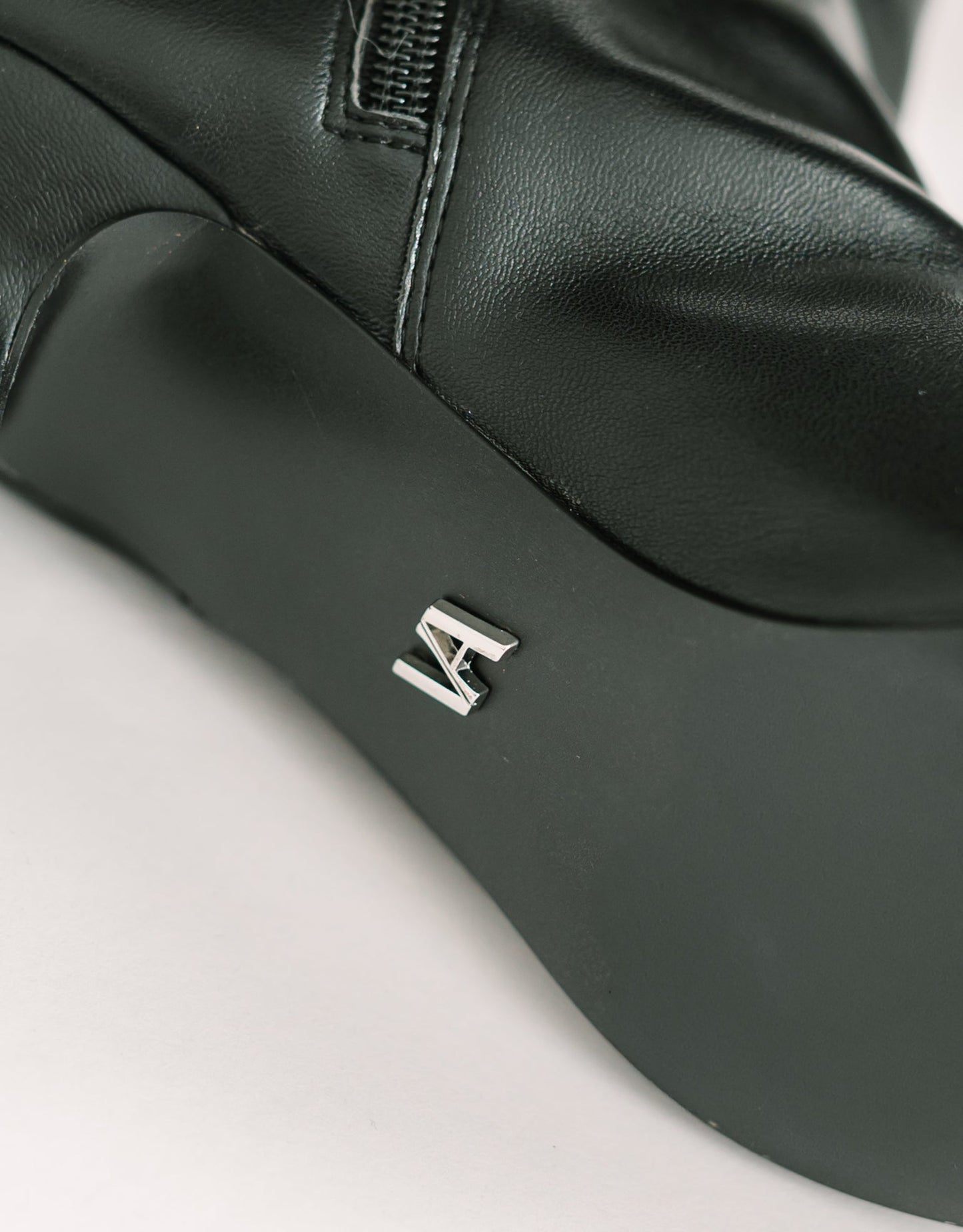 Botas negras Alice