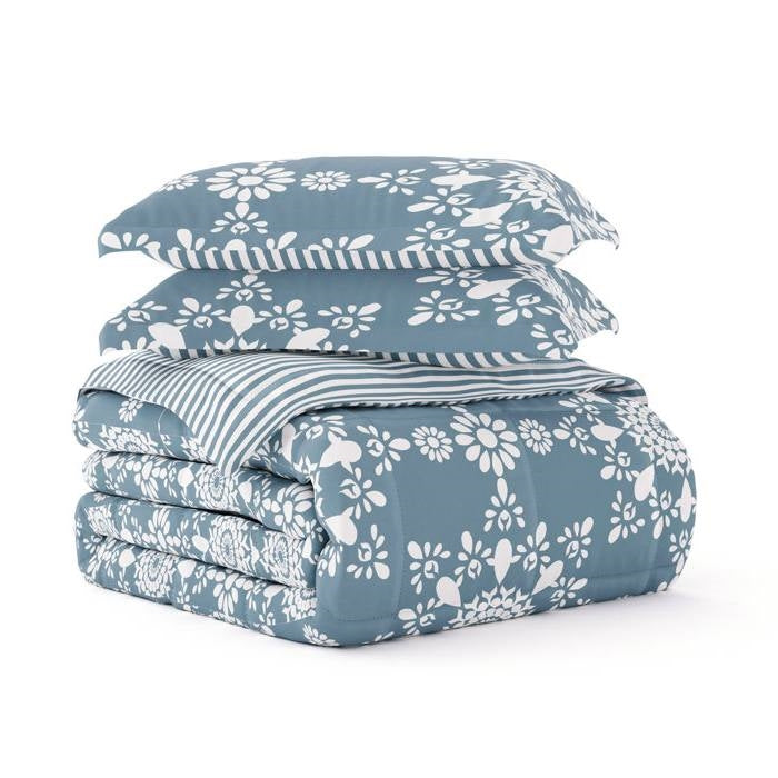 Juego de edredón floral y rayado reversible de 3 piezas azul y blanco, tamaño Full/Queen