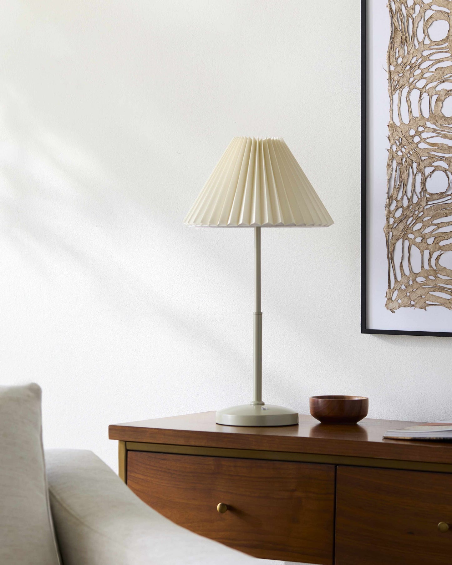 Hamidiyeh Cream Table Lamp