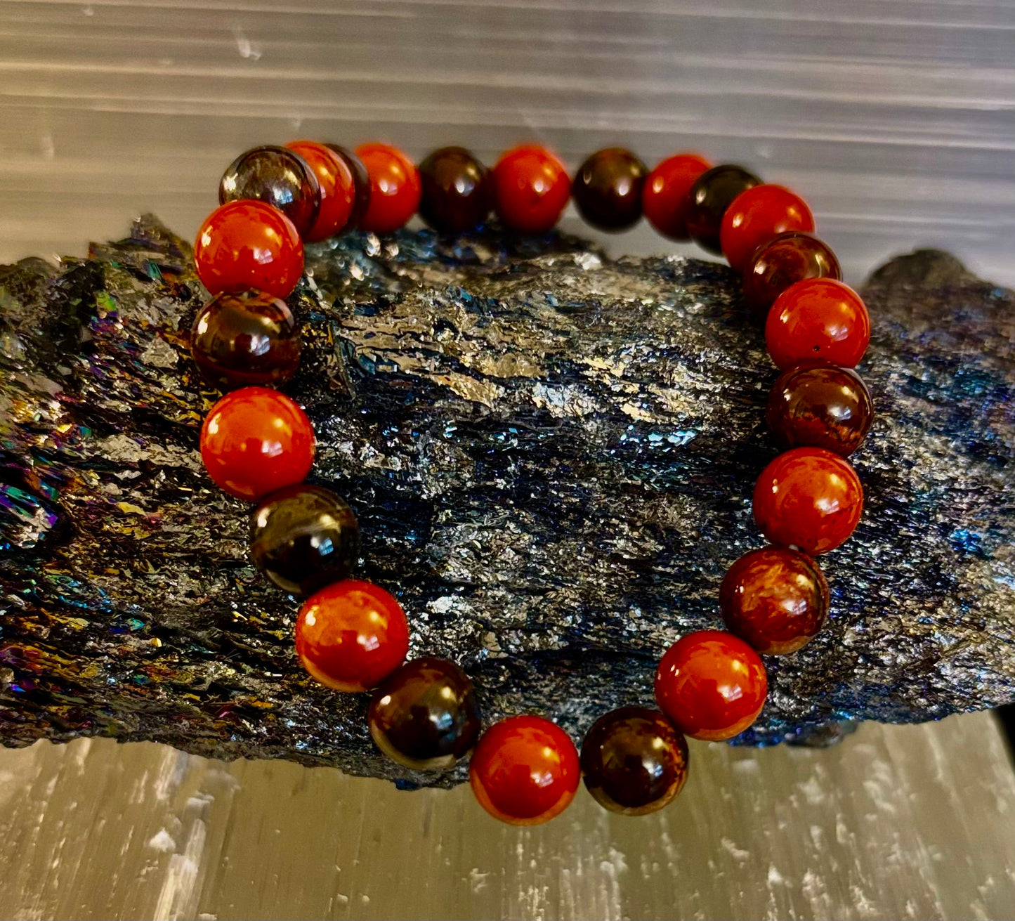 Pulsera de Protección Poderosa – Pulsera Curativa de Ojo de Tigre Rojo y Jaspe Rojo (Para Muñecas Grandes)