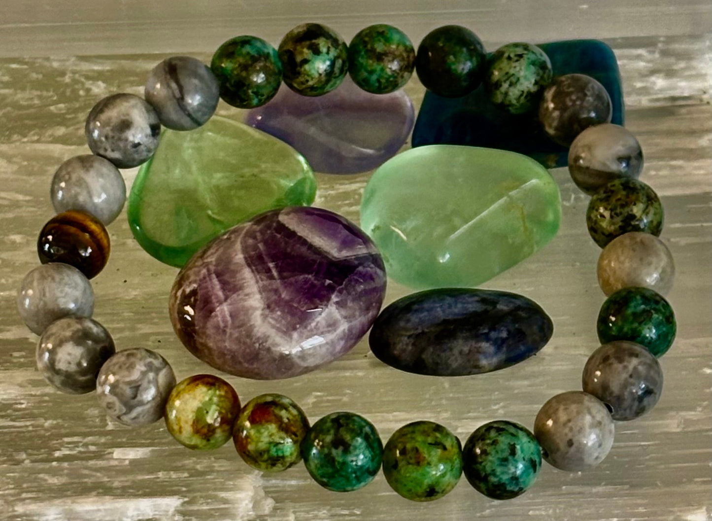 Pulsera de Poder Tranquilo - Turquesa Africana, Ojo de Tigre y Piedra Mapa (Muñecas Grandes)