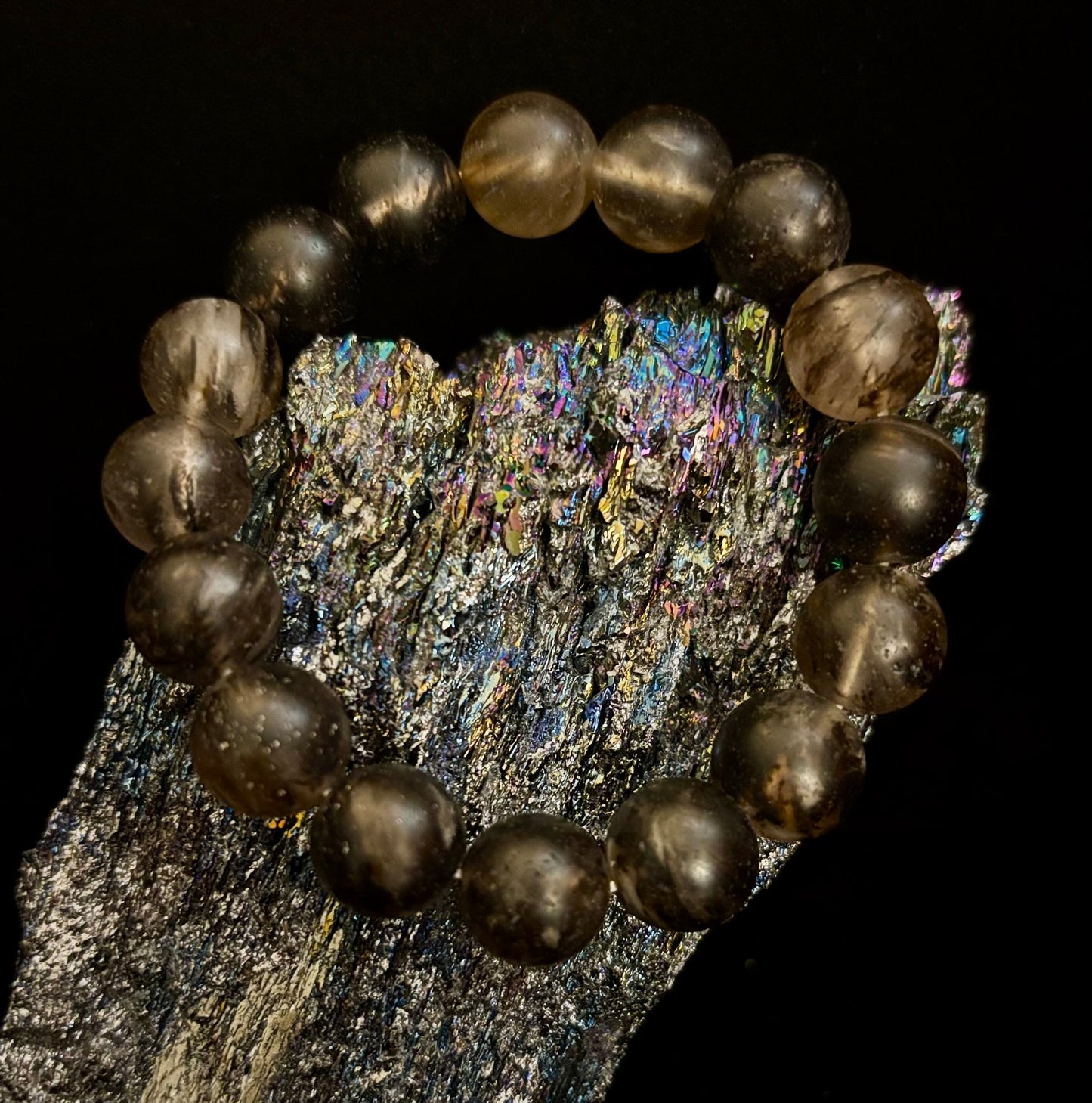 Pulsera elástica de piedra mate negra con sandía – Cuentas atrevidas de 12 mm | Energía de conexión a tierra y estilo audaz