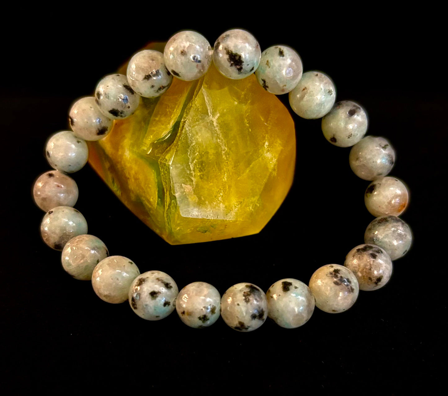 Pulsera de jaspe sésamo y kiwi – Cuentas de 8 mm, para muñecas medianas