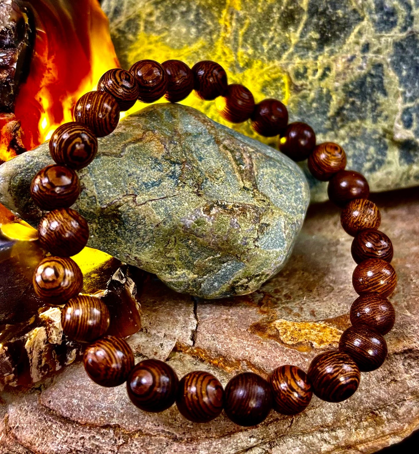 Pulsera de cuentas de madera Barely There – Estilo tierra ultraligero para hombres (muñecas grandes)
