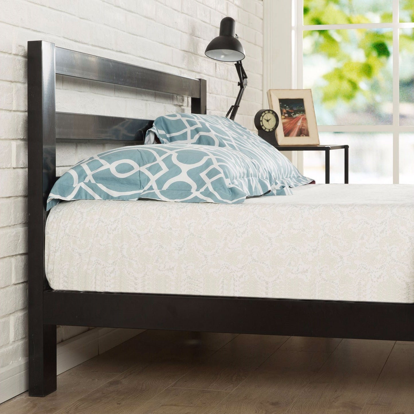 Base de cama de plataforma de metal resistente tamaño King con cabecero y listones de madera