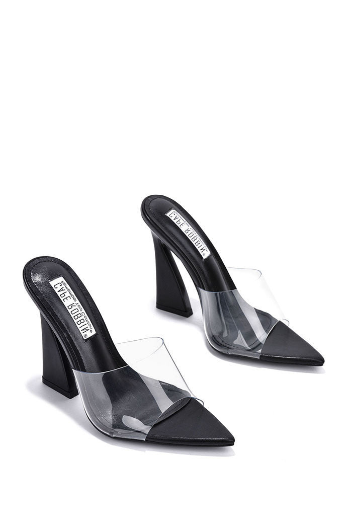 Tacones de mula transparentes: Layland - Negro {Pida media talla más grande}