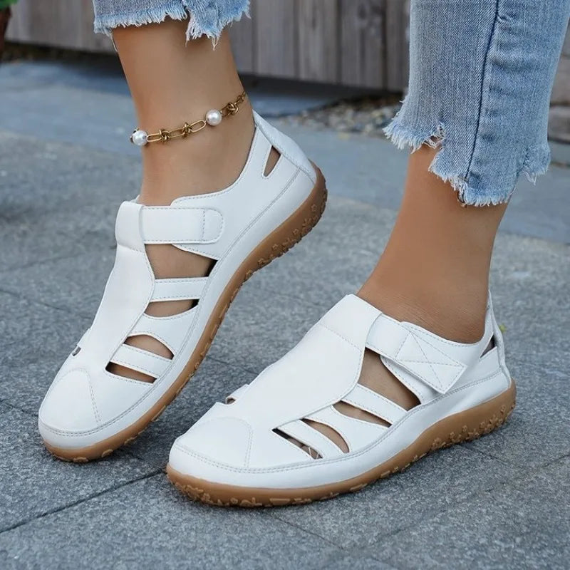 Women Casual Sandals Summer Hollow Flat Sandals Comfortable Round Head Closed Toe Beach Shoes Sandalias De Mujer