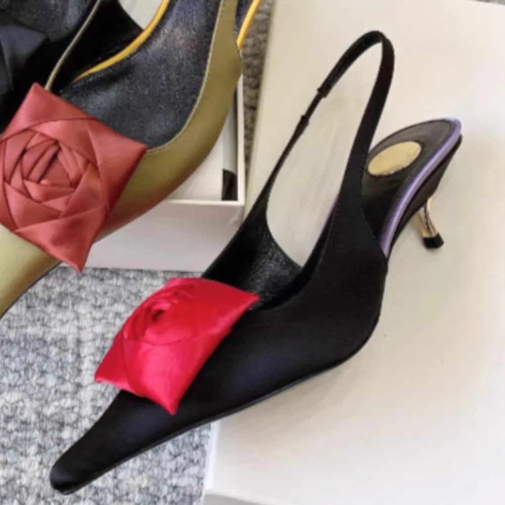 2026 Summer Women's New Pointed Shallow Mouth Sandals Fashion Show Party Wedding Women's Large Size Stiletto Sandals