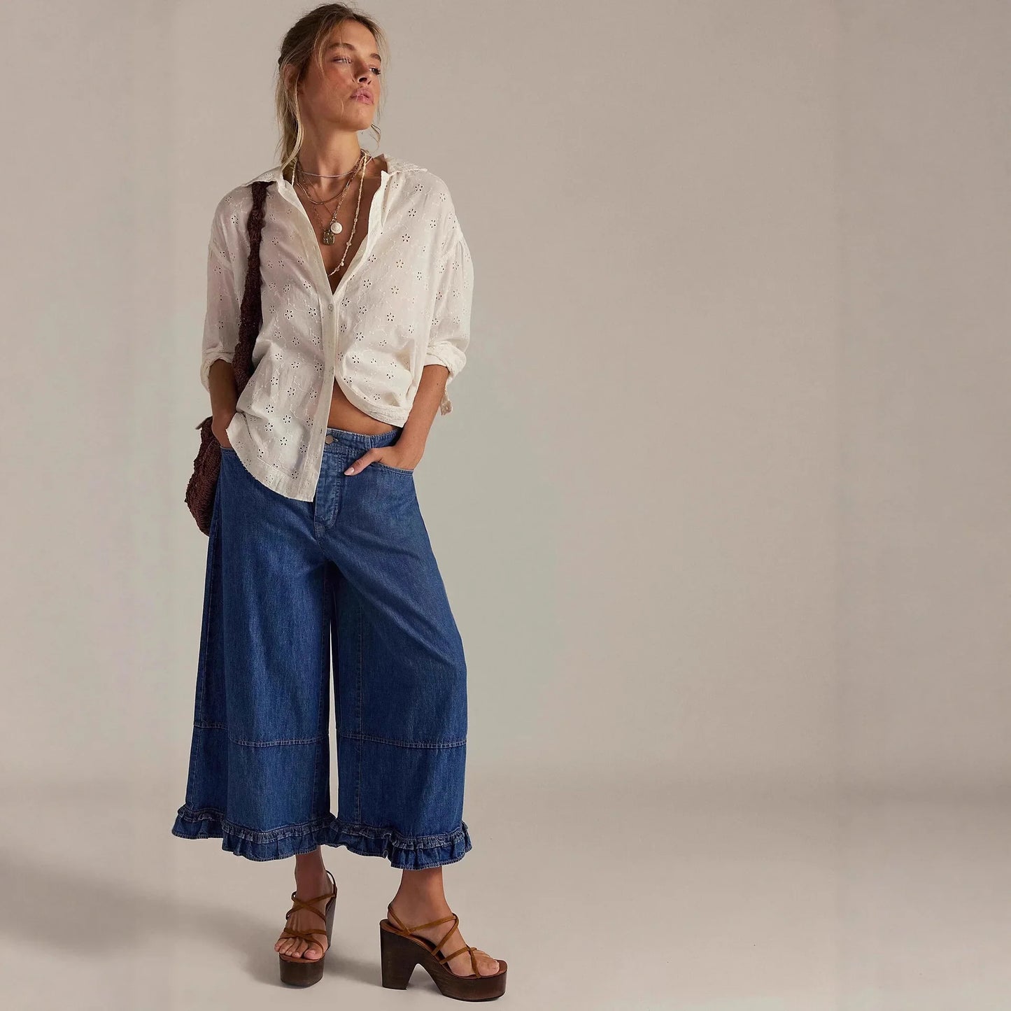 Women Baggy Wide Leg Denim Cropped Pants Vintage Y2k Pleated Ruffle Hem Elastic Low Rise Loose Fit Jeans with Pockets