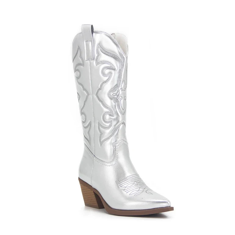 Step Out in Style: Vintage Cowgirl Boots