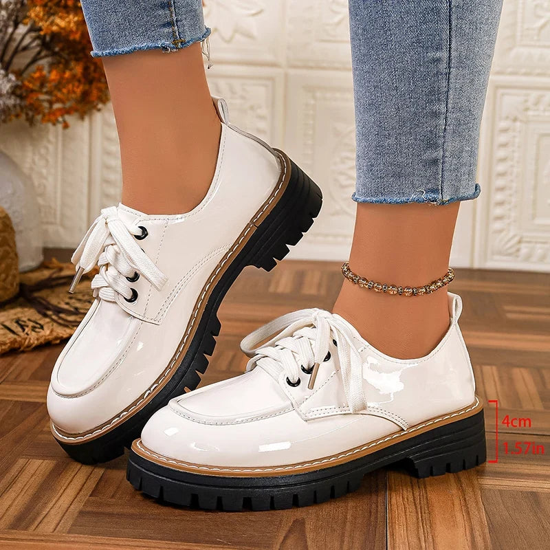 Ladies Office Oxford Shoes Fashion Lace Up Round Toe Platform Shoes Women British Style Patent Leather Student Shoes Woman 43