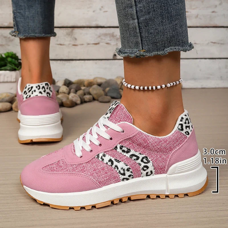 Fashion Leopard Print Pink Sneakers Women 2026 Spring Non Slip Platform Sneakers Woman Comfortable Lace Up Sport Shoes Plus Size