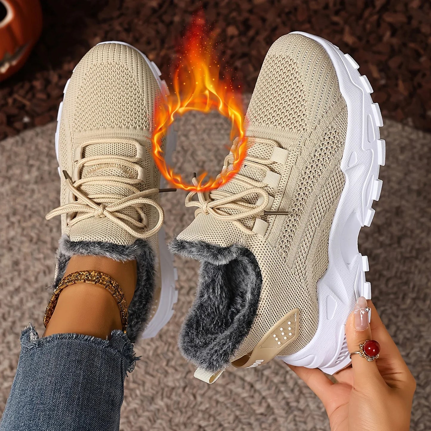 Women's Winter Warm Sports Shoes Non Slip Soles Suitable for Cold Weather Outdoor Walking Sports Shoes Ladies Sneakers