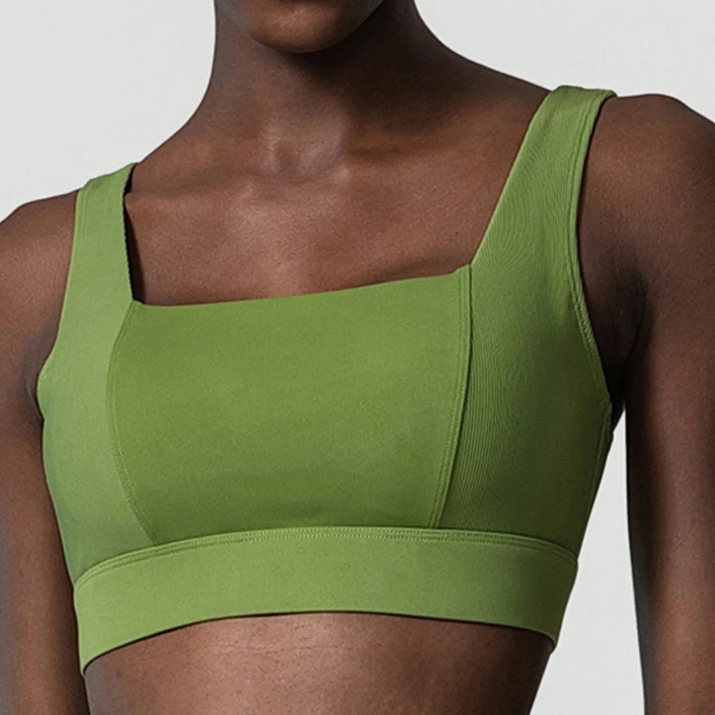 Sujetador deportivo transpirable FlexFit para mujer
