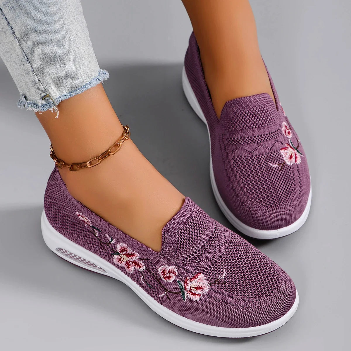 Spring new women's sports shoes, fashionable, breathable, lightweight, non-slip, wear-resistant, casual sports shoes, flat shoes
