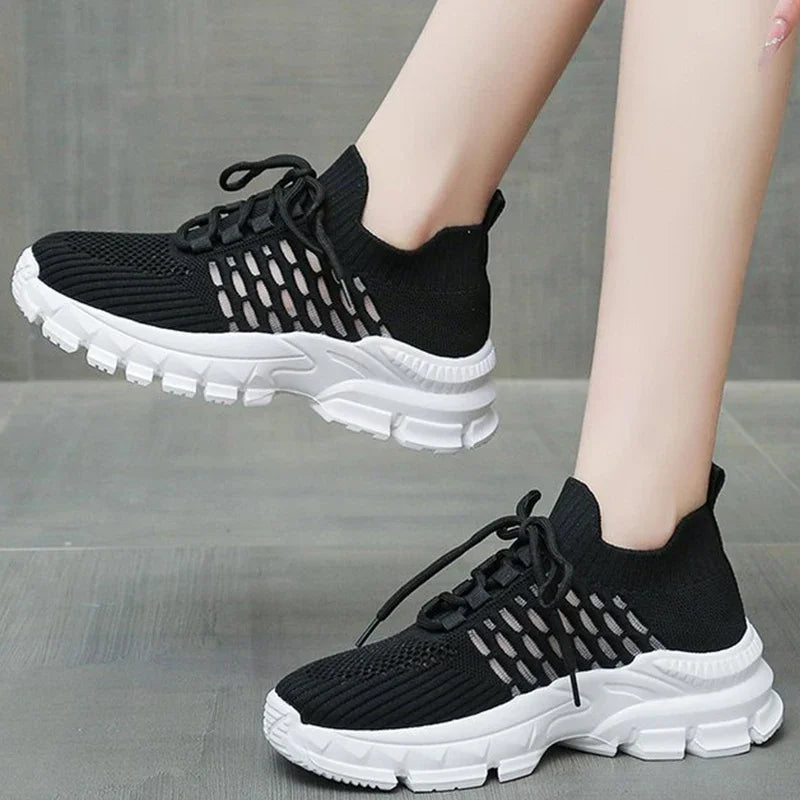 Spring Autumn Breathable Mesh Sneakers Woman Non-Slip Lightweight Solid Sports Shoes Women Casual Plus Size Lace Up Shoes Female