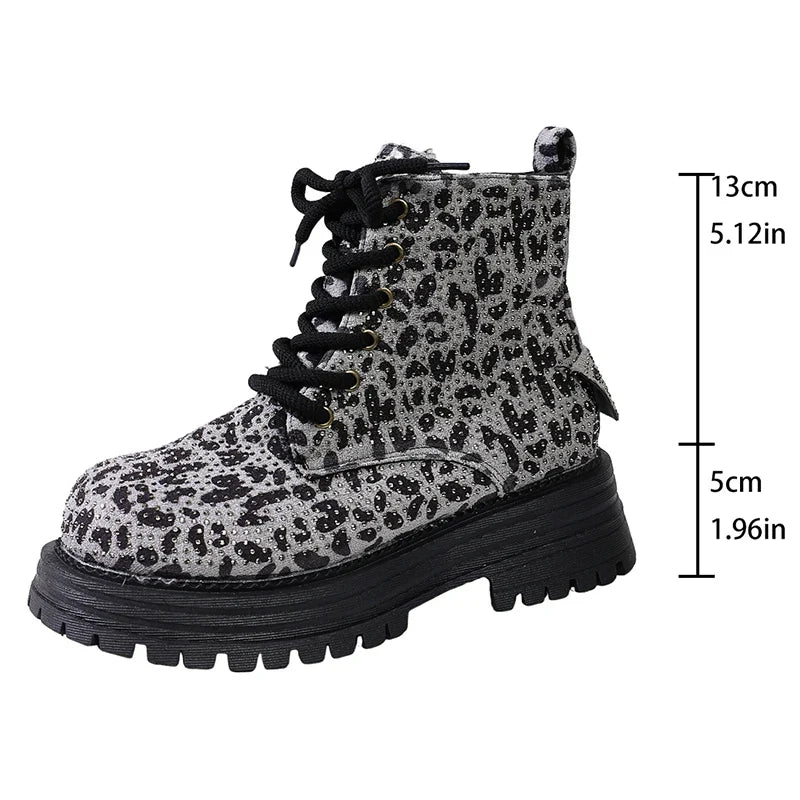 Fashion Leopard Print Platform Ankle Boots Women Lace Up Thick Sole Crystal Short Booties Mujer Round Toe Zipper Modern Boots