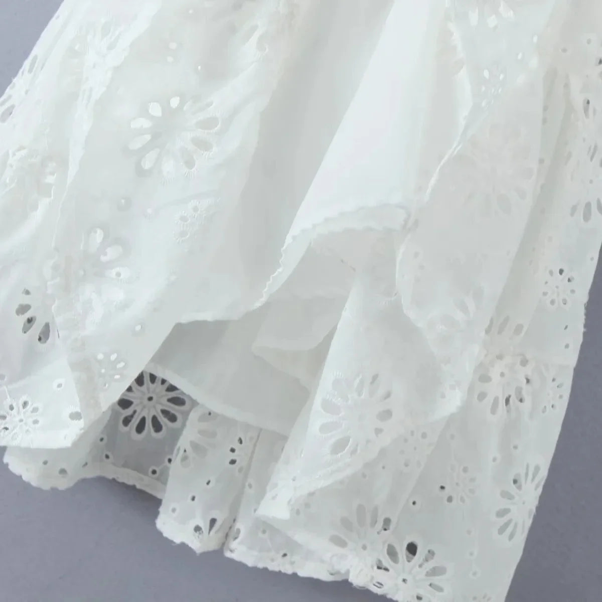 Puff Sleeve Cotton White Lace Dress Women Summer 2025 Square Collar Vintage Beach Short Dress Petite Flower Embriodery Dress