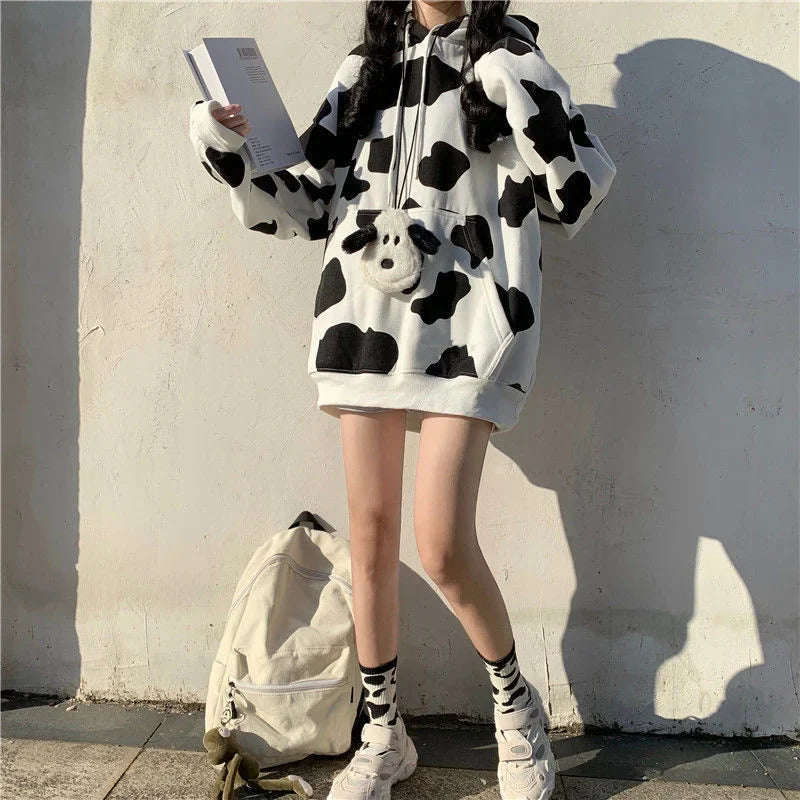 Sudadera con capucha y estampado de vaca