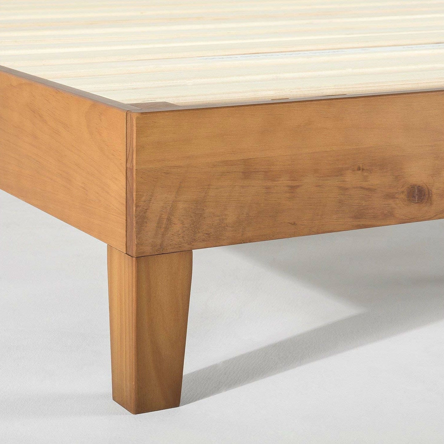 Base de cama de plataforma de madera maciza moderna, tamaño doble, en color natural