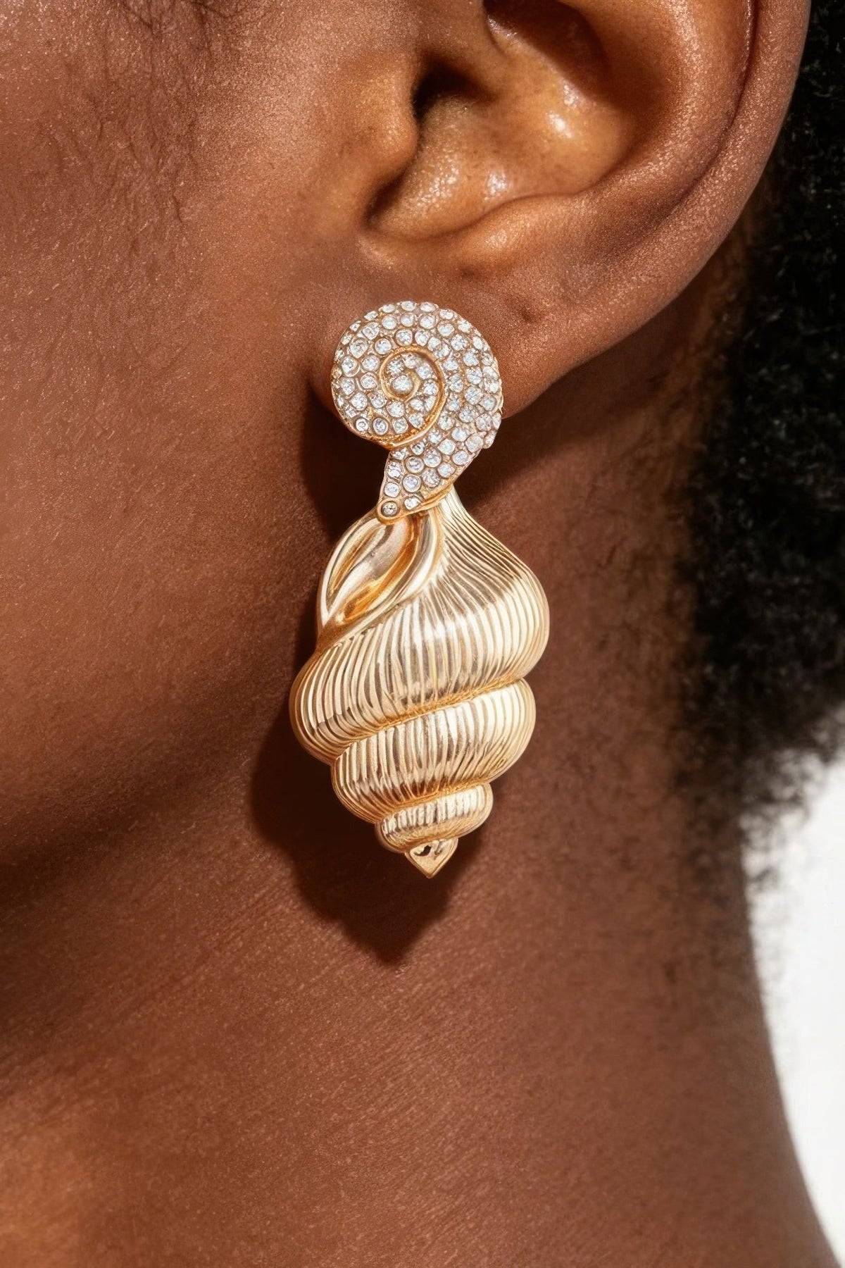Women's Earrings Drops Conch Shell BYMANYC ® New York HAMPTONS CONCH - New Collection