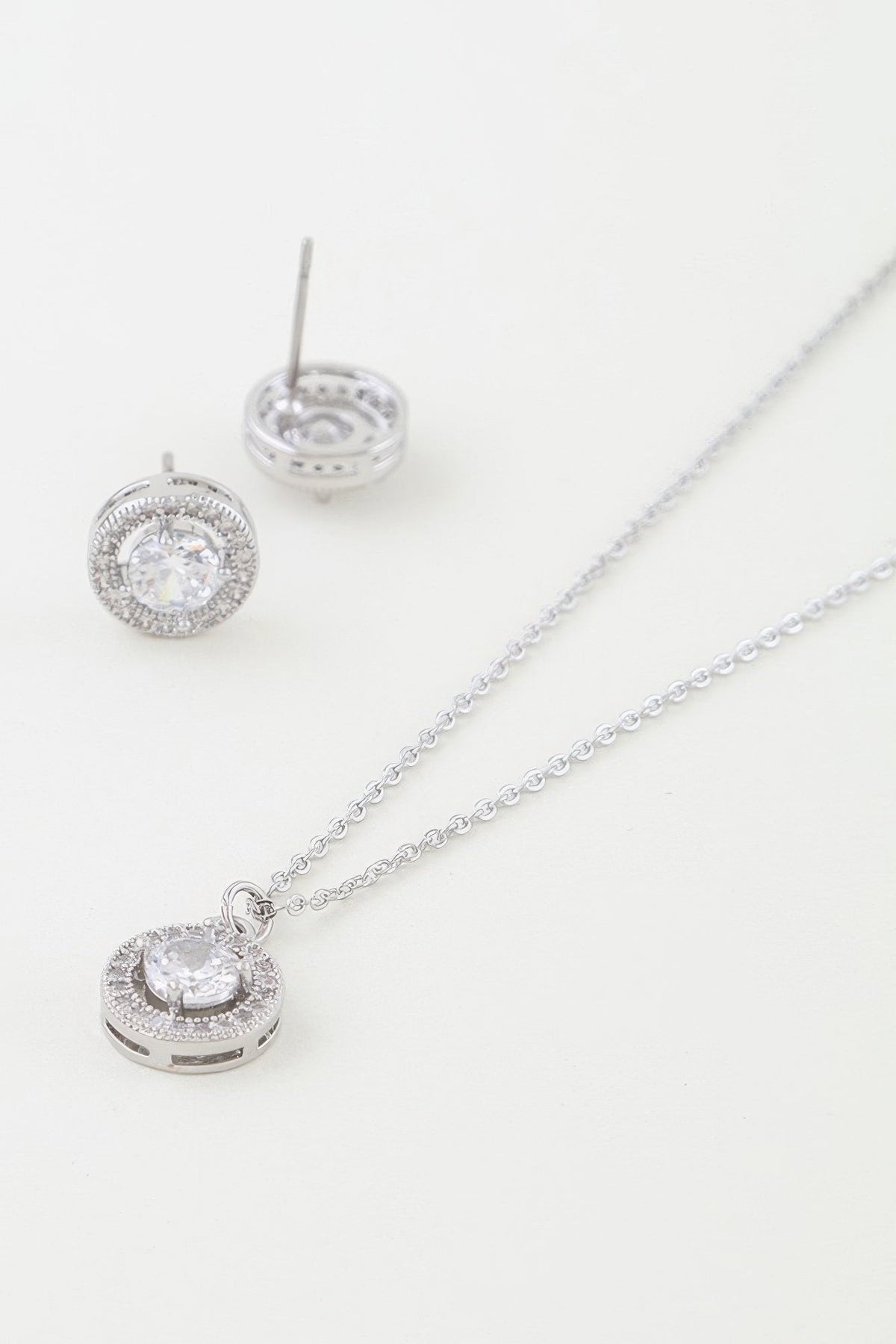 Bejeweled Rhinestone Pendant Necklace Set